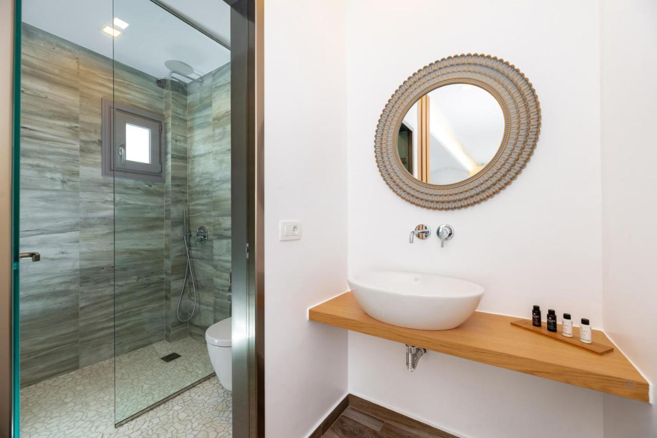 Deluxe Hotel Santorini Fira  Luaran gambar