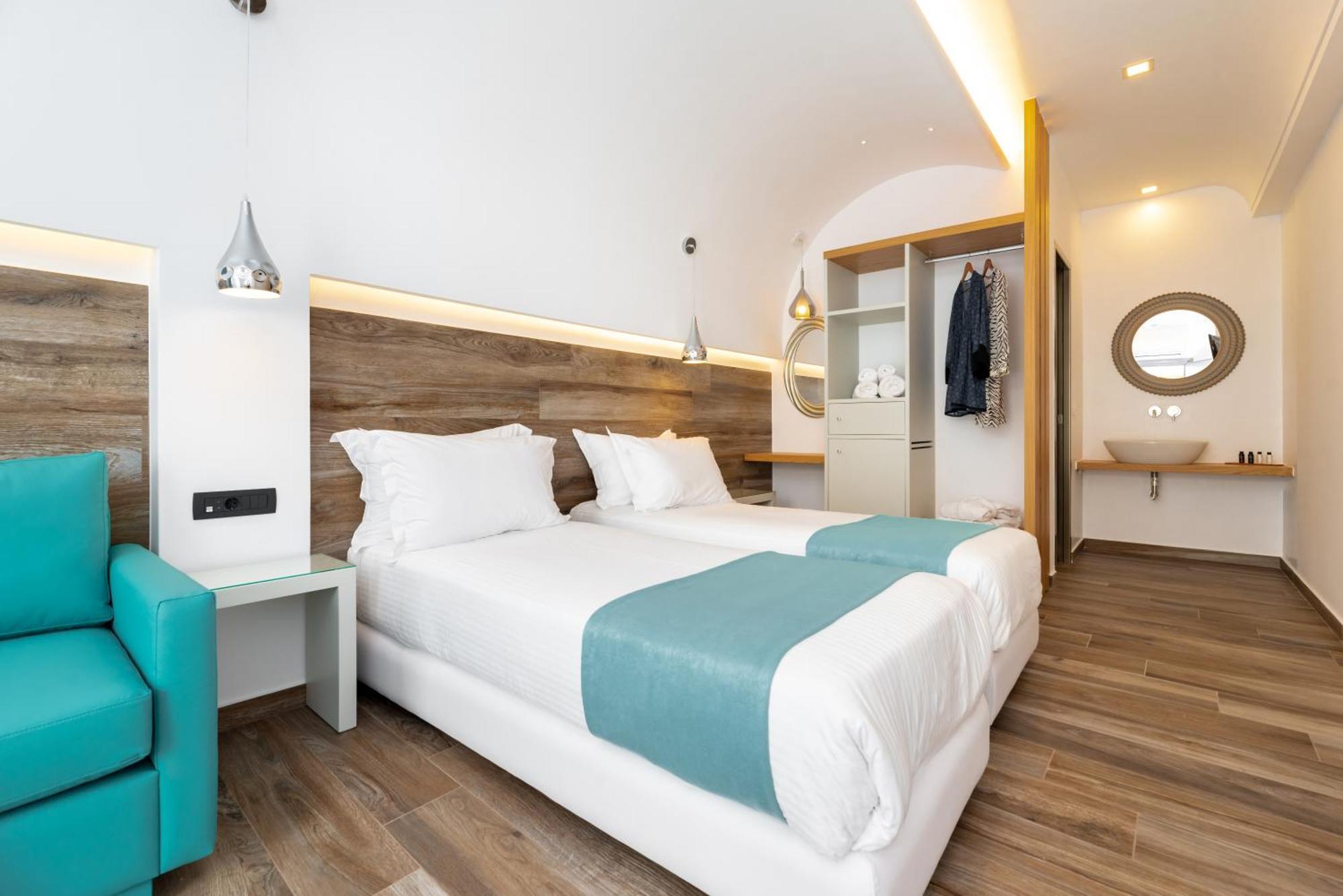 Deluxe Hotel Santorini Fira  Bilik gambar